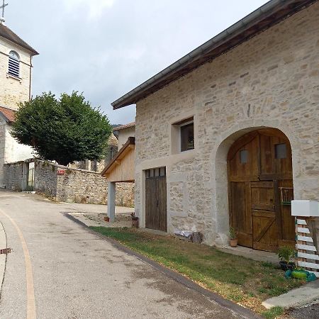 Bed and Breakfast La Vie Du Bief Bolozon Экстерьер фото